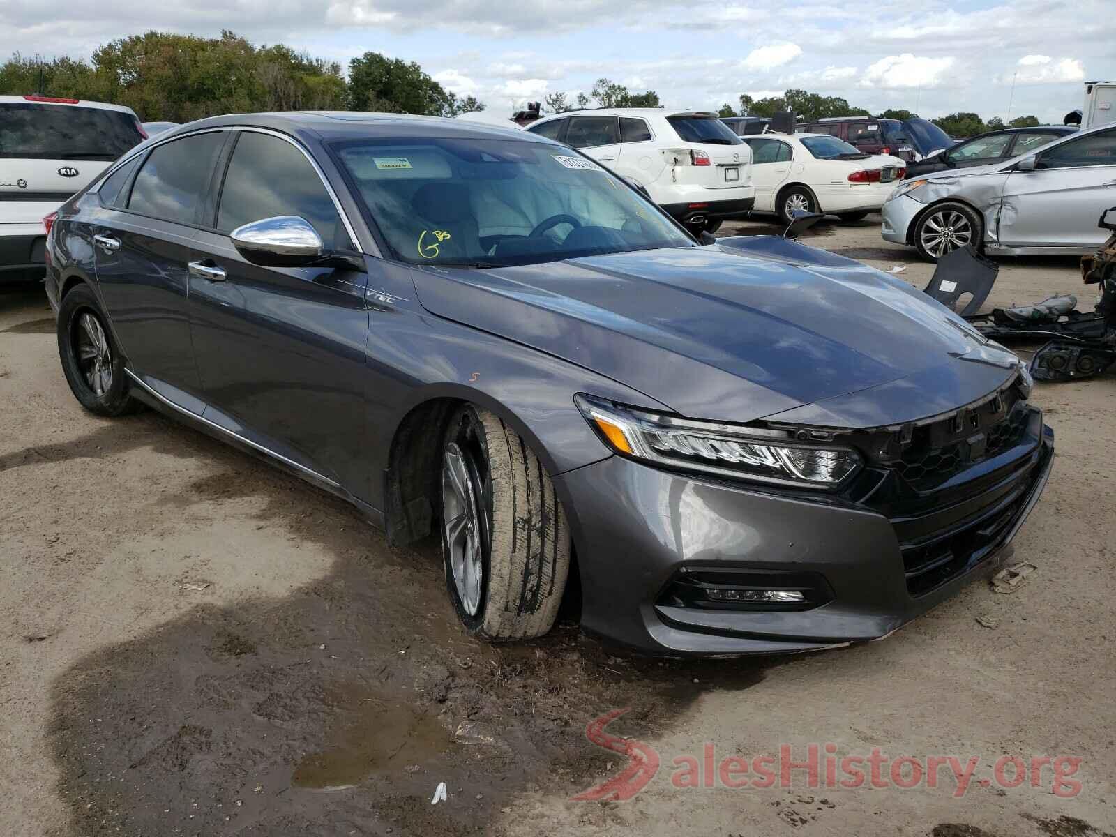 1HGCV2F57JA017162 2018 HONDA ACCORD