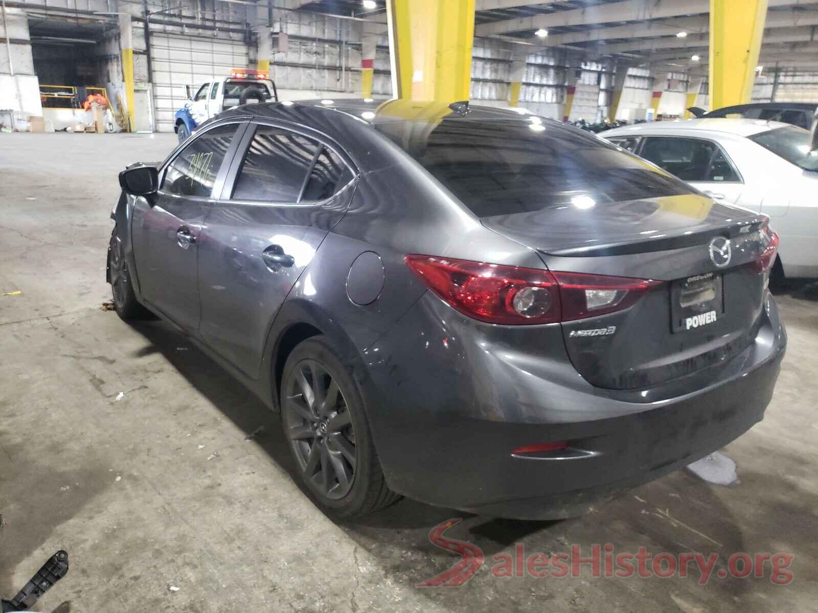 3MZBN1V35JM272249 2018 MAZDA 3