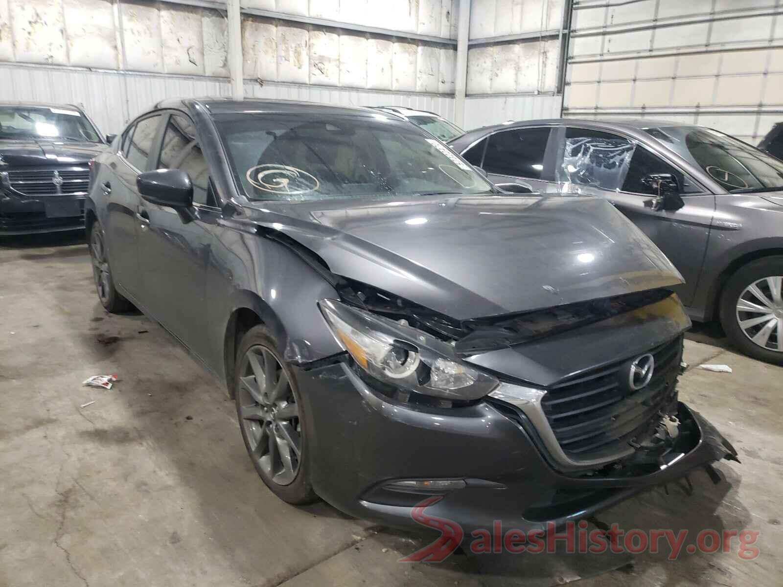 3MZBN1V35JM272249 2018 MAZDA 3