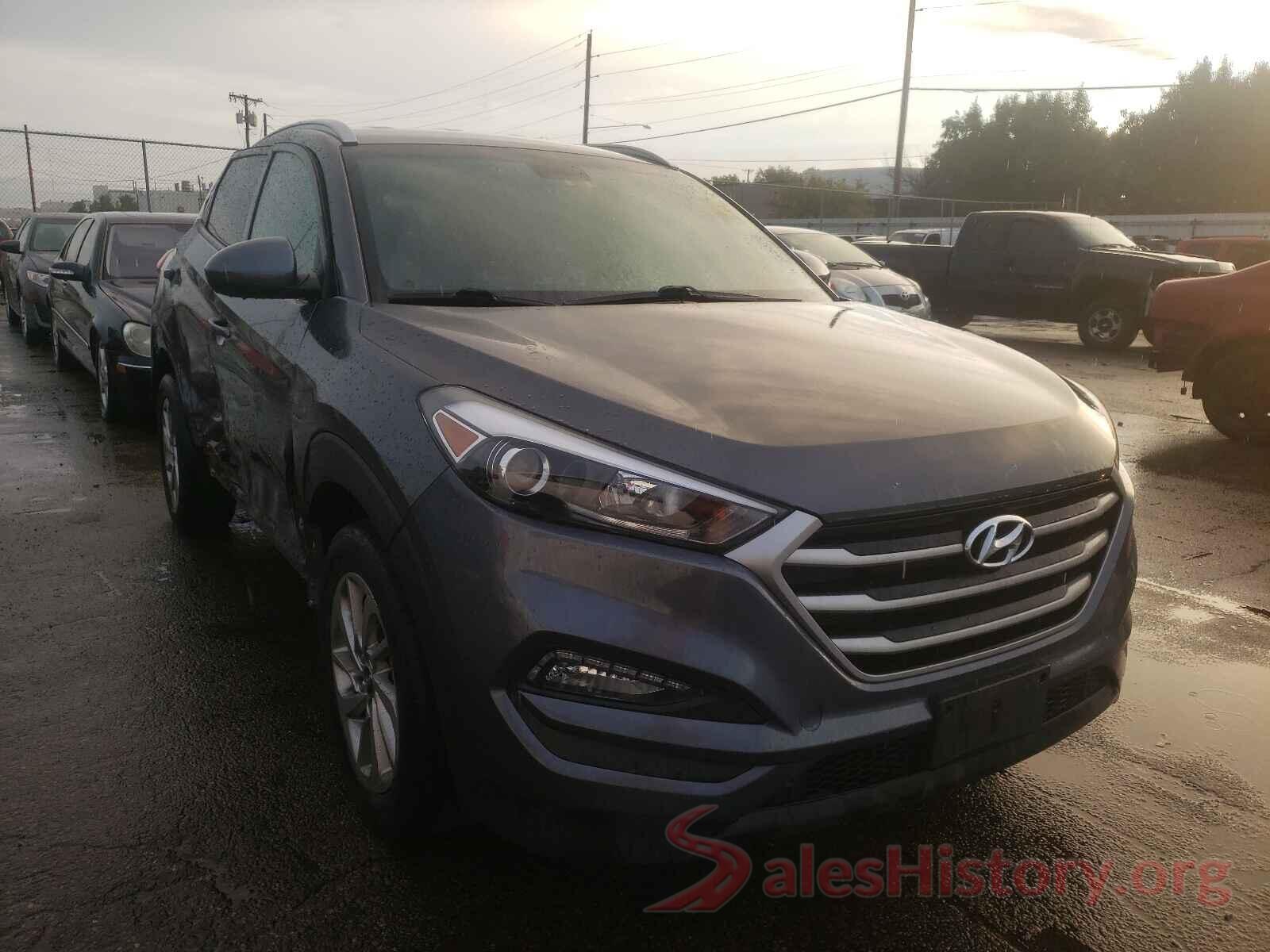 KM8J3CA49JU677536 2018 HYUNDAI TUCSON