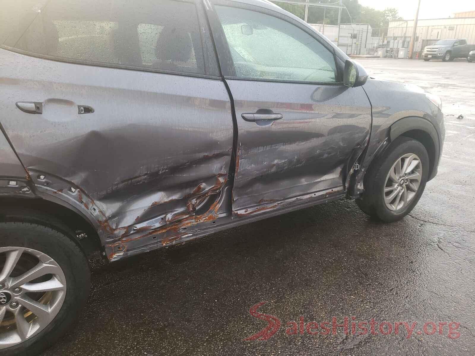 KM8J3CA49JU677536 2018 HYUNDAI TUCSON