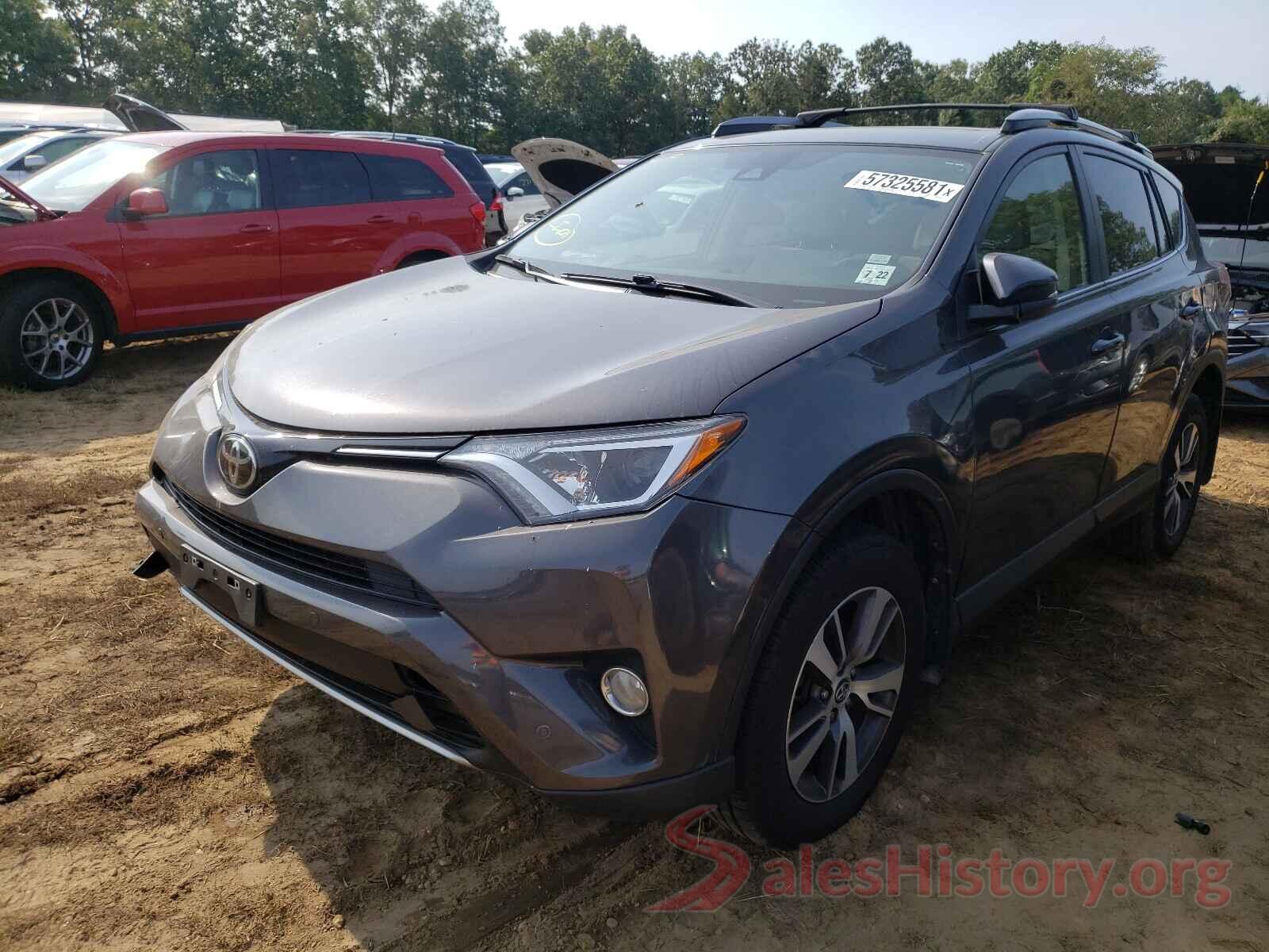 JTMRFREV3HJ124512 2017 TOYOTA RAV4