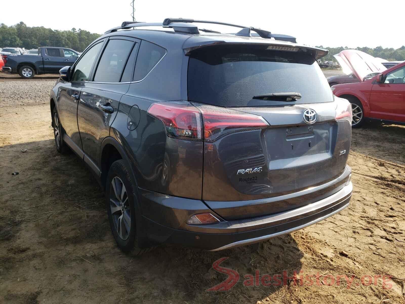 JTMRFREV3HJ124512 2017 TOYOTA RAV4