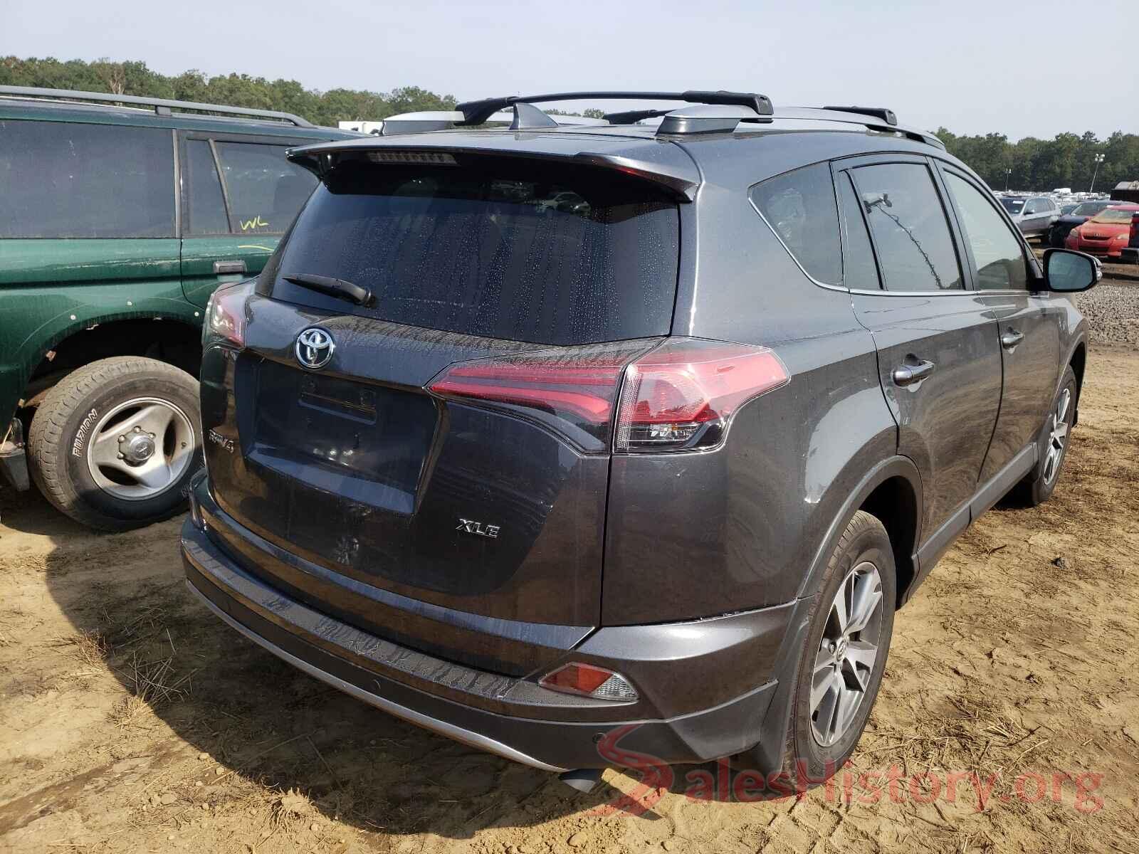 JTMRFREV3HJ124512 2017 TOYOTA RAV4