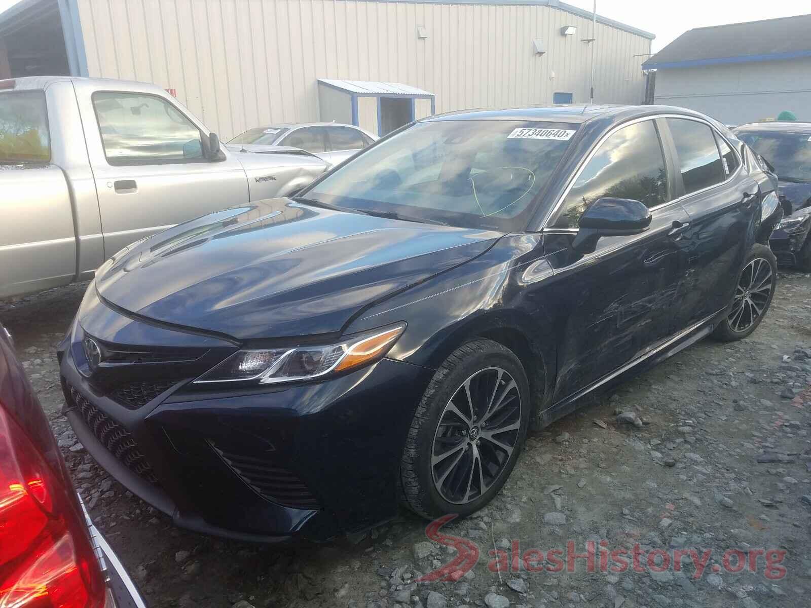 JTNB11HKXJ3017501 2018 TOYOTA CAMRY