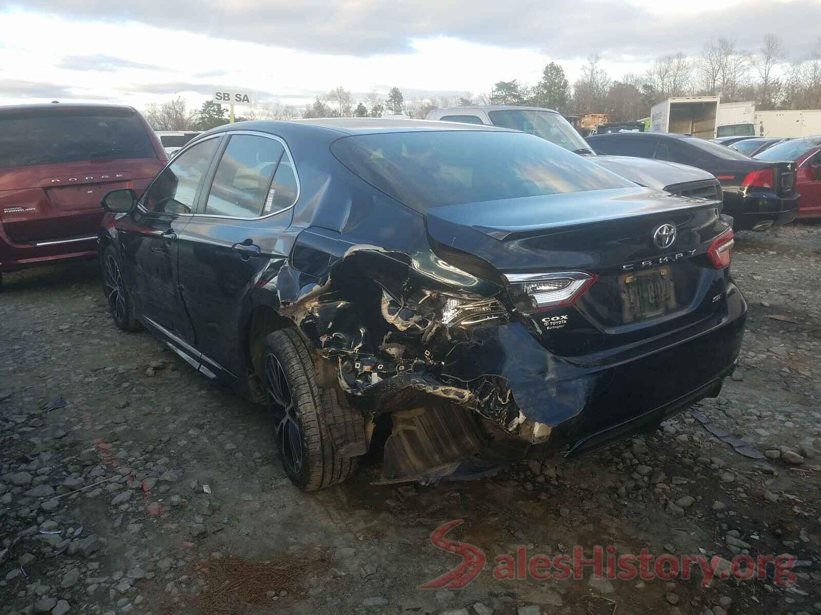 JTNB11HKXJ3017501 2018 TOYOTA CAMRY