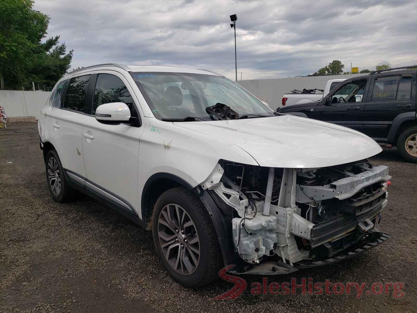 JA4AZ3A3XHZ059546 2017 MITSUBISHI OUTLANDER