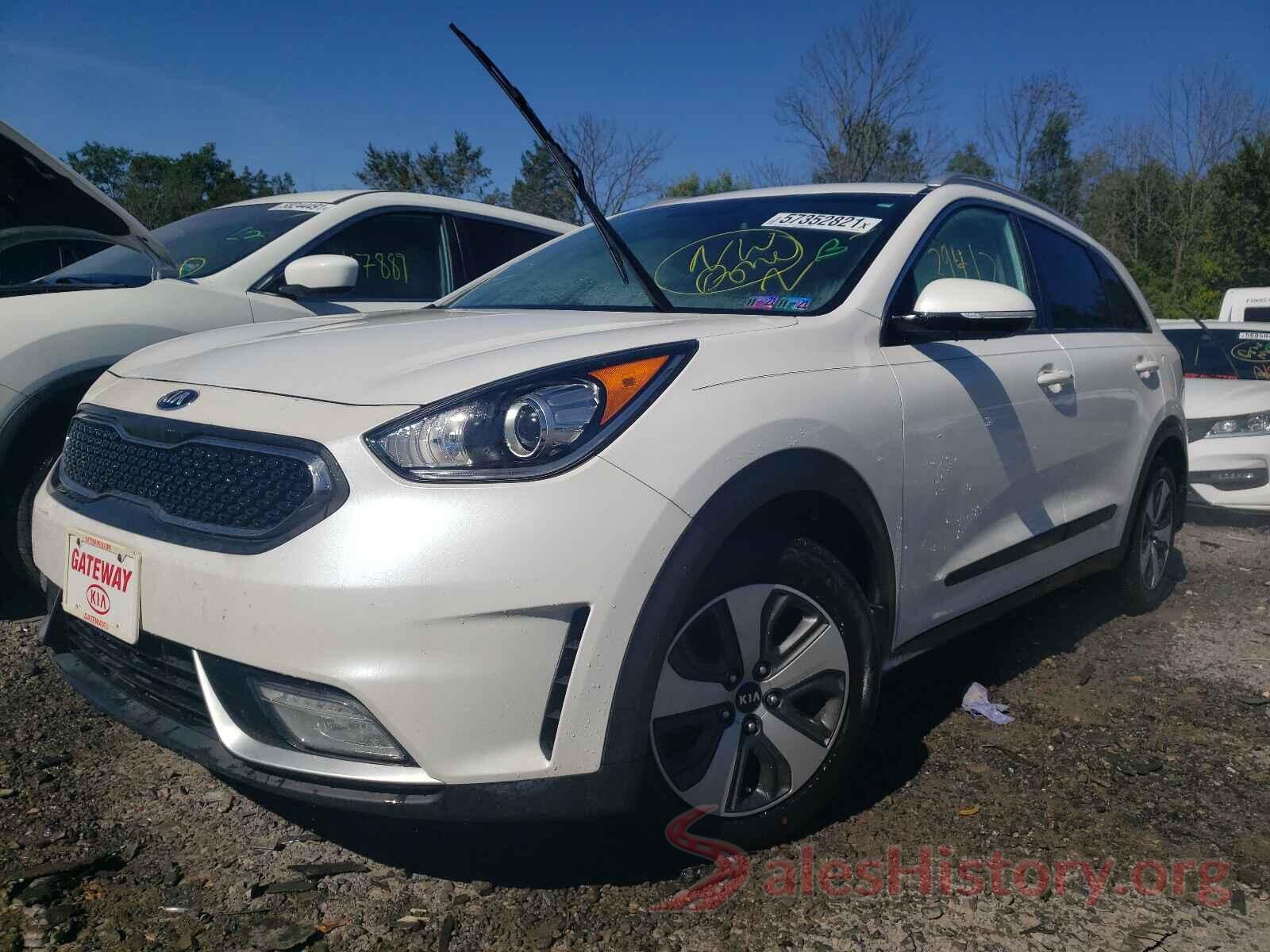 KNDCC3LCXH5069997 2017 KIA NIRO