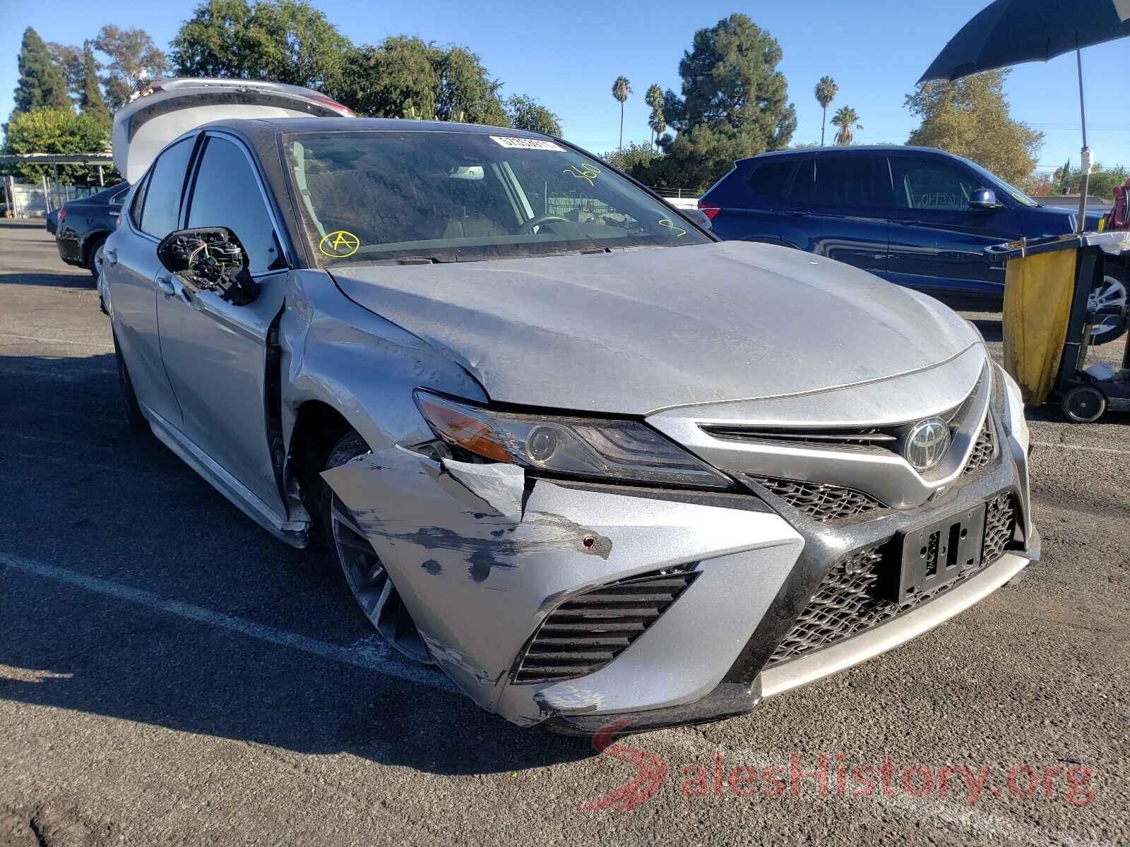 4T1KZ1AK8LU043613 2020 TOYOTA CAMRY