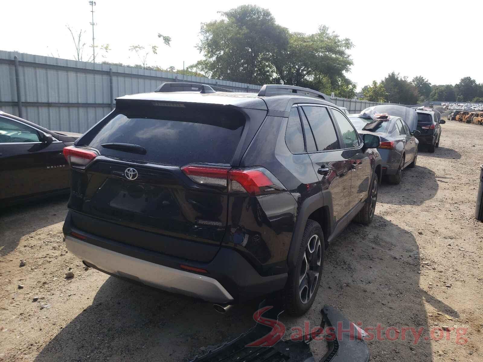 2T3J1RFV9MW205889 2021 TOYOTA RAV4