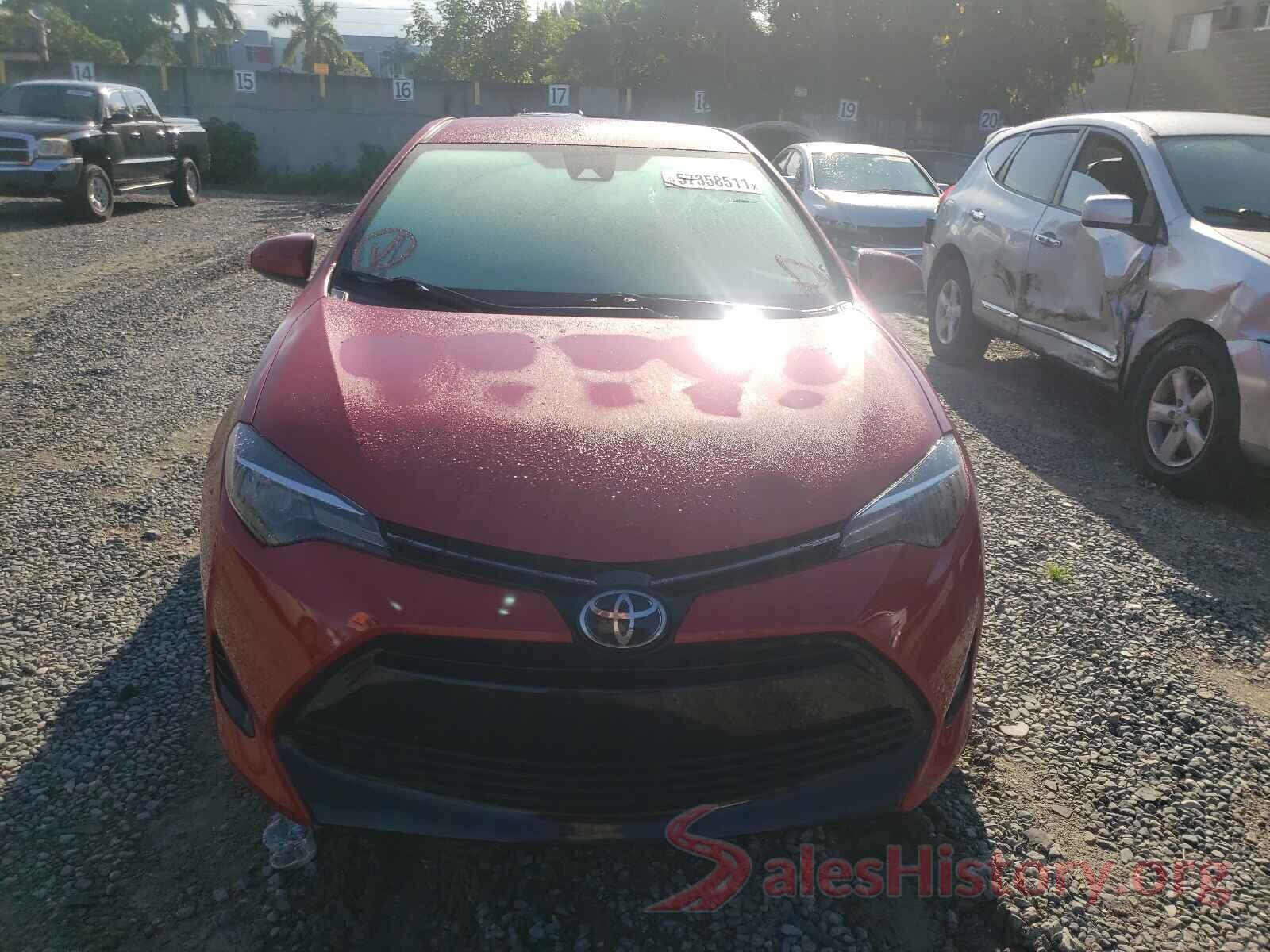 2T1BURHE8JC038908 2018 TOYOTA COROLLA