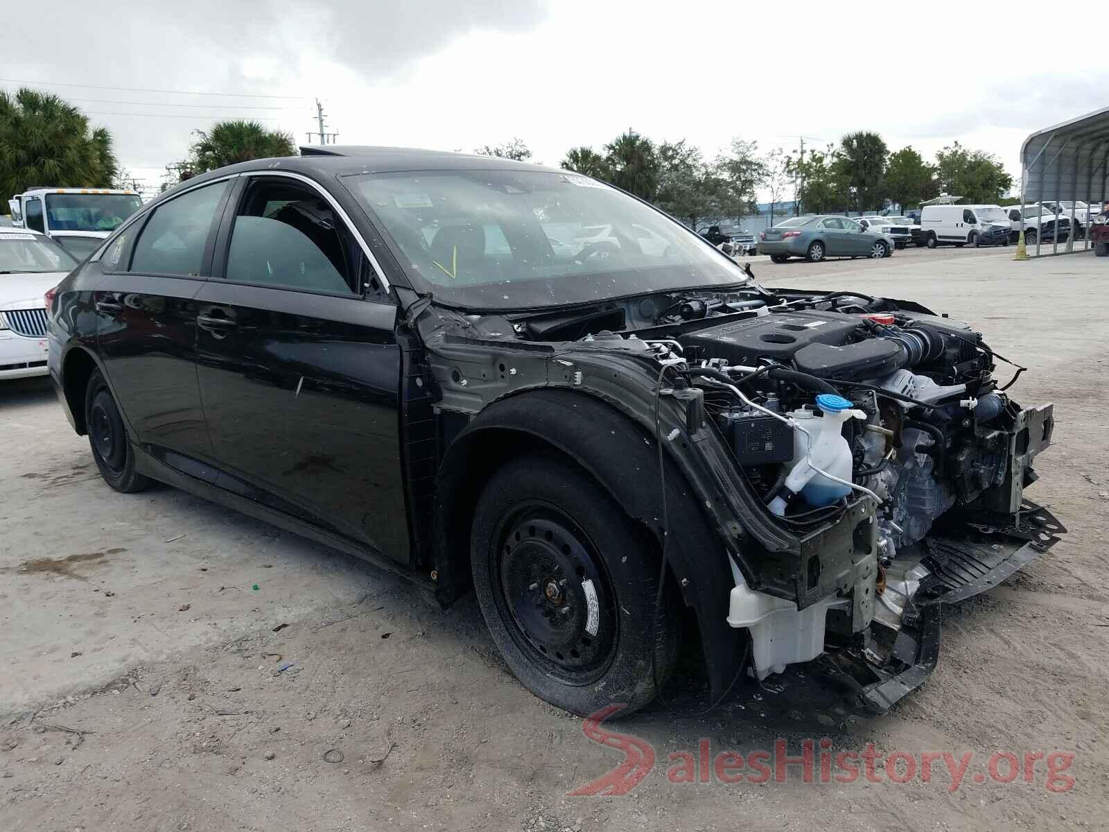 1HGCV2F33KA030331 2019 HONDA ACCORD