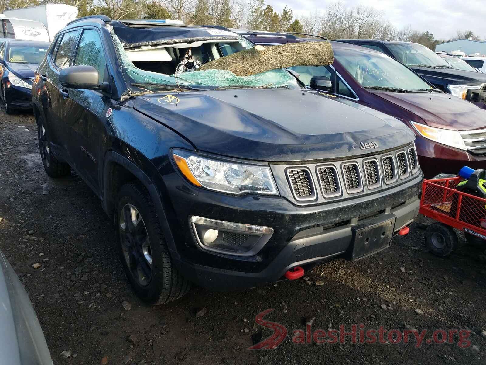 3C4NJDDB6JT130035 2018 JEEP COMPASS