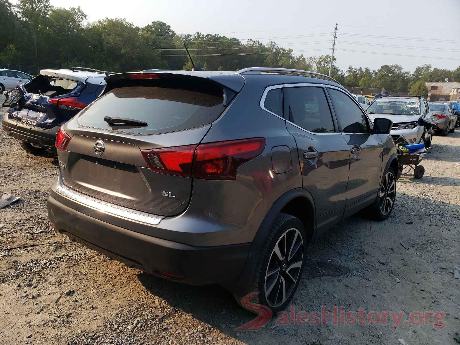 JN1BJ1CP5JW163443 2018 NISSAN ROGUE