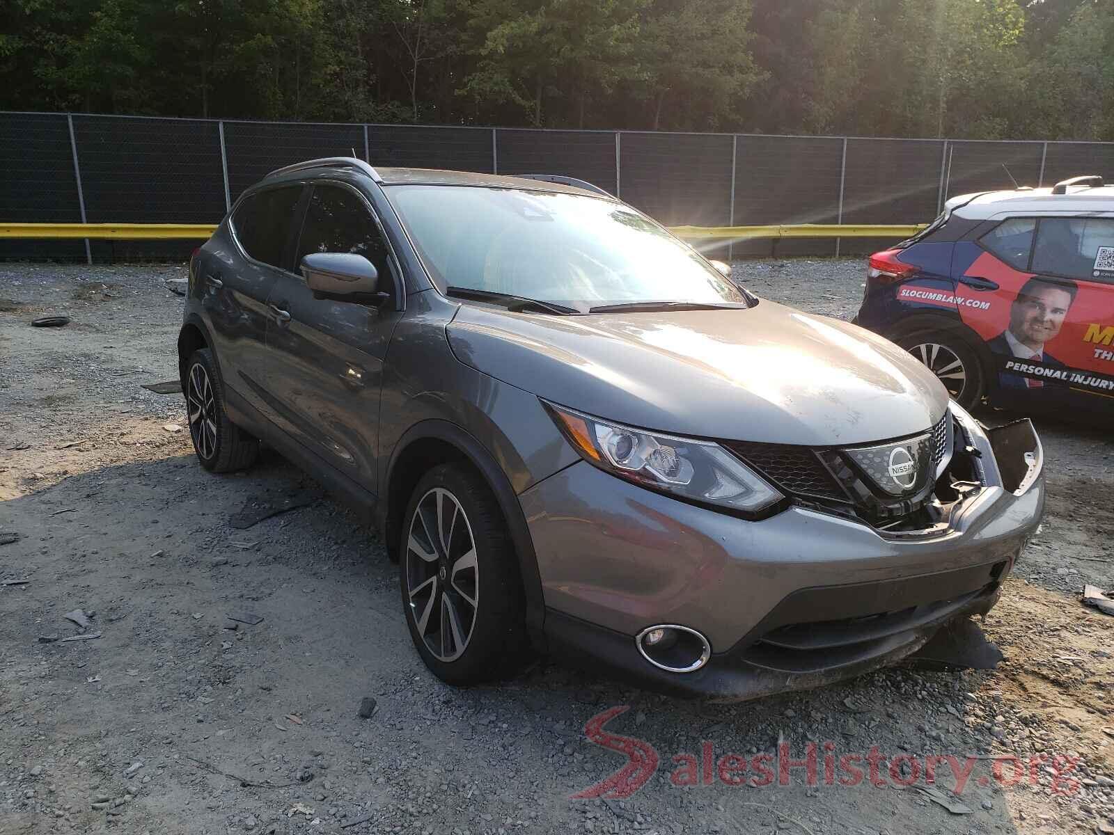 JN1BJ1CP5JW163443 2018 NISSAN ROGUE