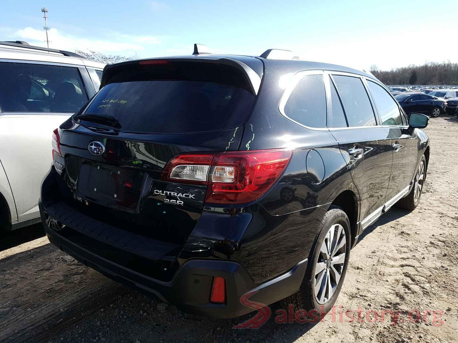 4S4BSETC1J3323507 2018 SUBARU OUTBACK