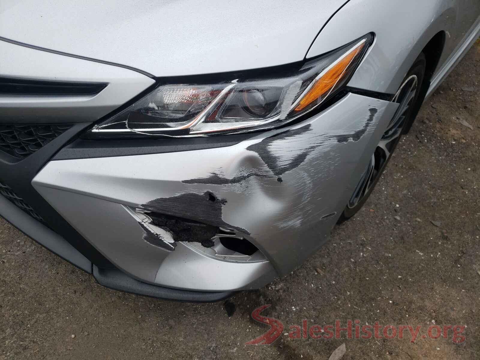 4T1B11HK9JU642370 2018 TOYOTA CAMRY