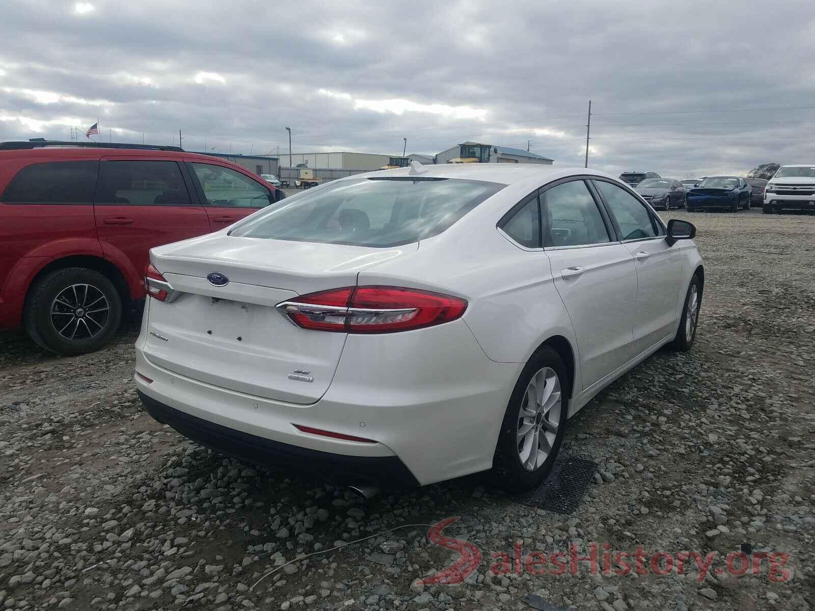 3FA6P0HD9KR229010 2019 FORD FUSION