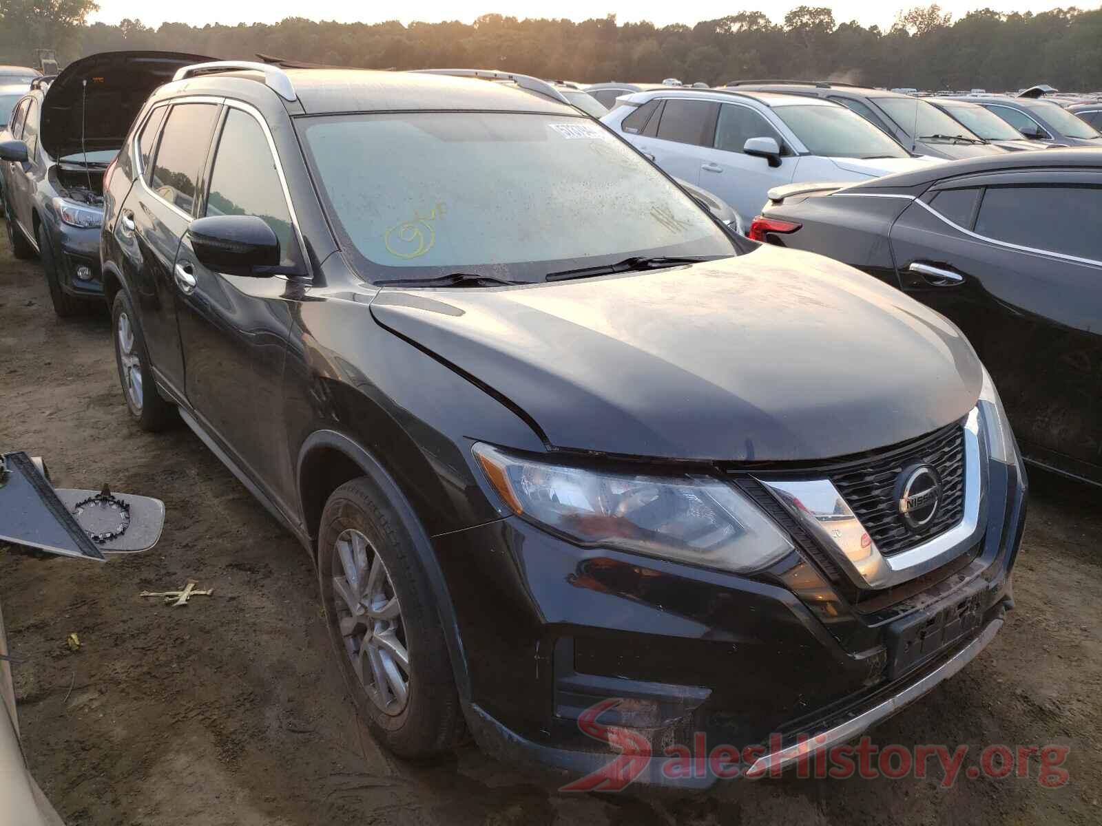 KNMAT2MVXJP611479 2018 NISSAN ROGUE