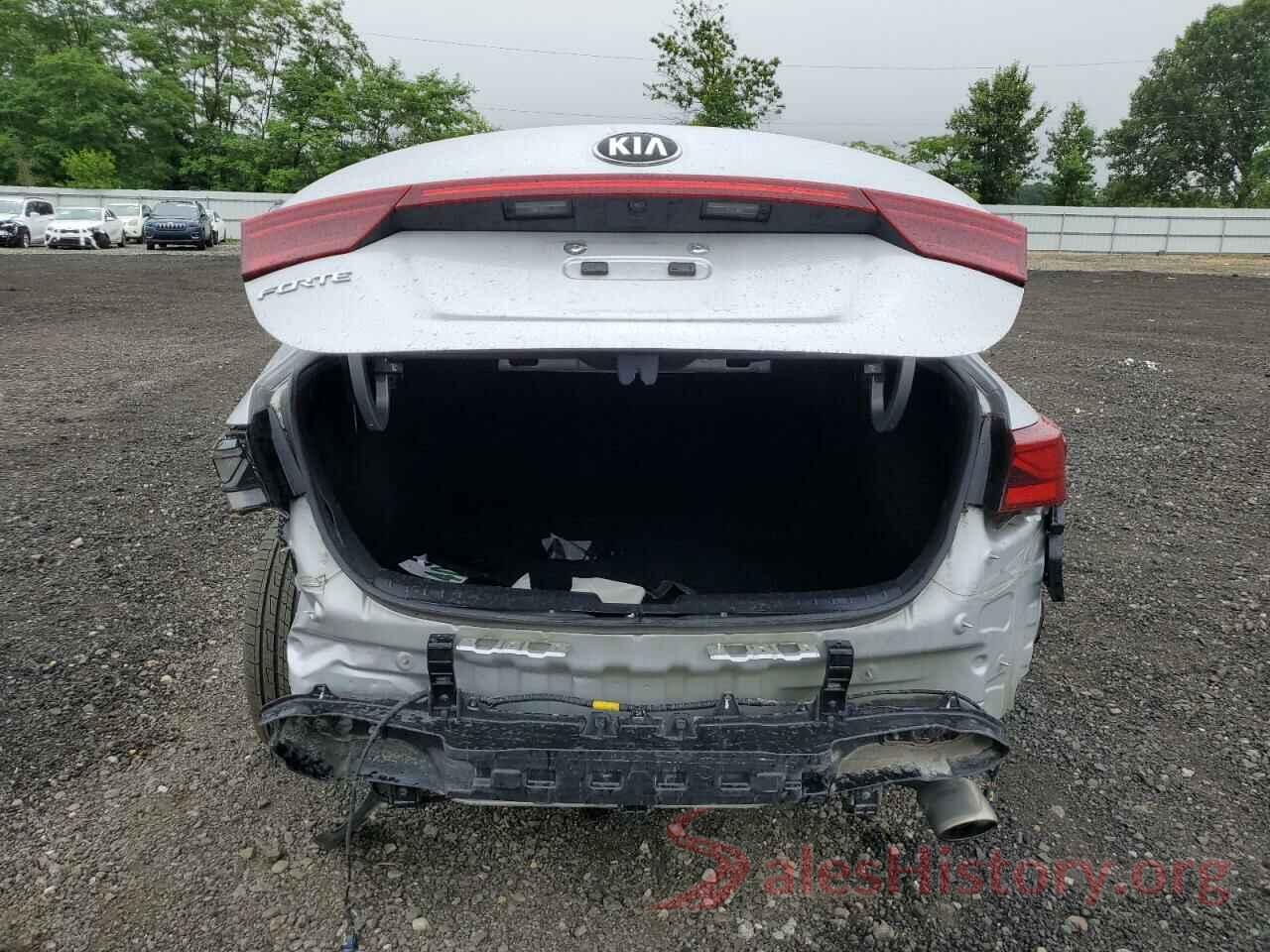 3KPF24AD2ME273094 2021 KIA FORTE