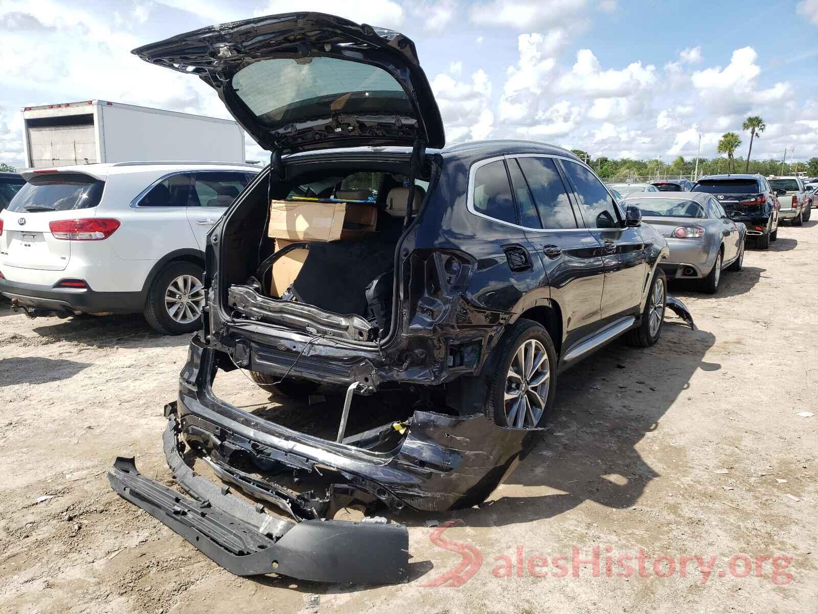 5UXTR7C5XKLF33978 2019 BMW X3