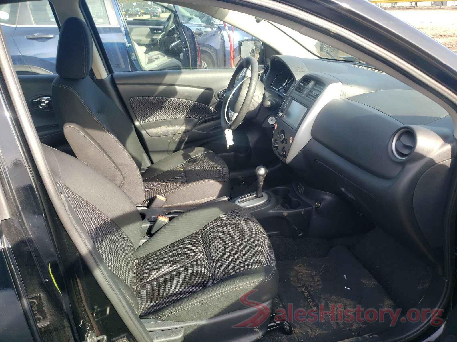 3N1CN7AP5KL864540 2019 NISSAN VERSA