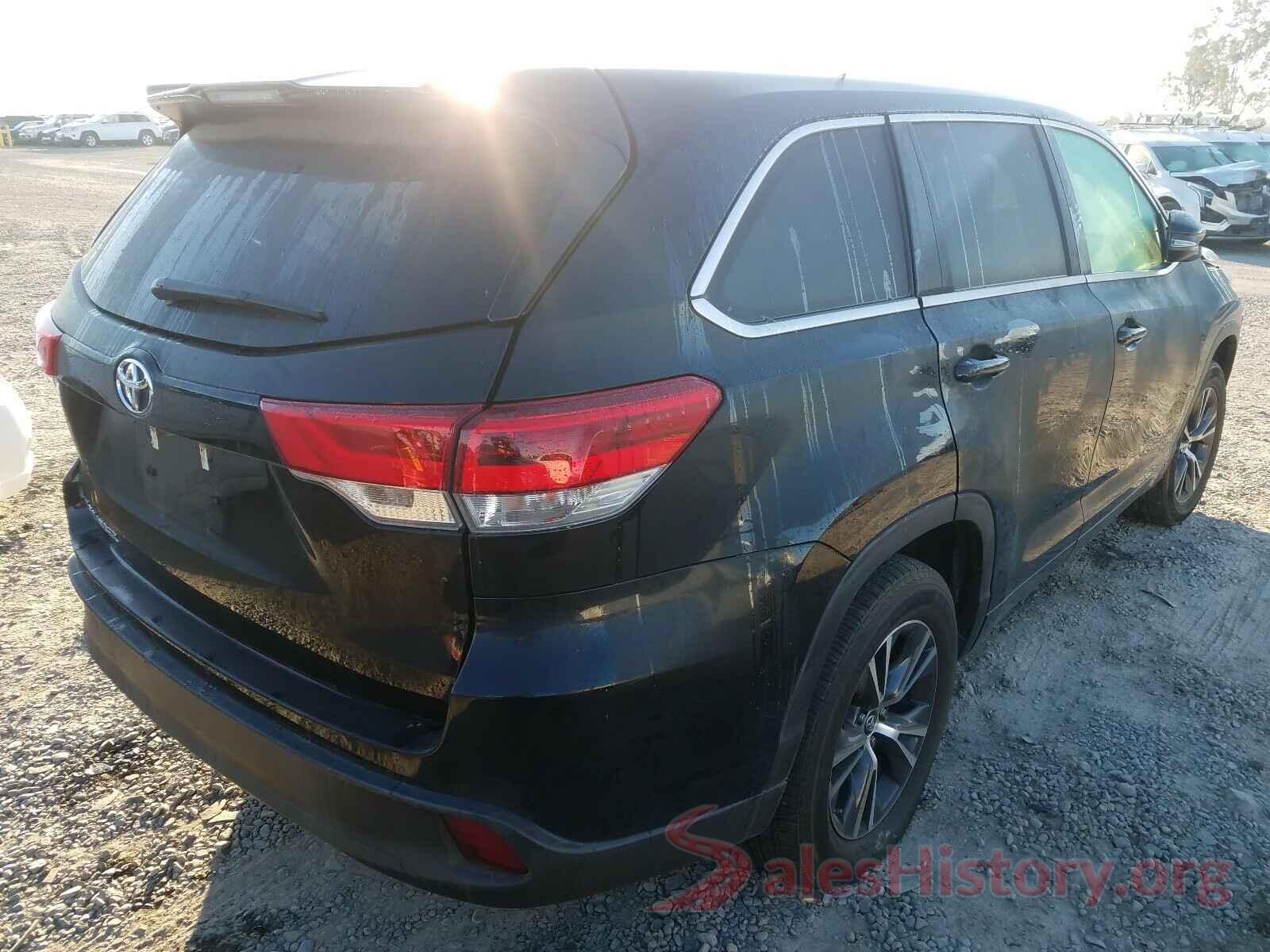 5TDZARFH9JS034569 2018 TOYOTA HIGHLANDER