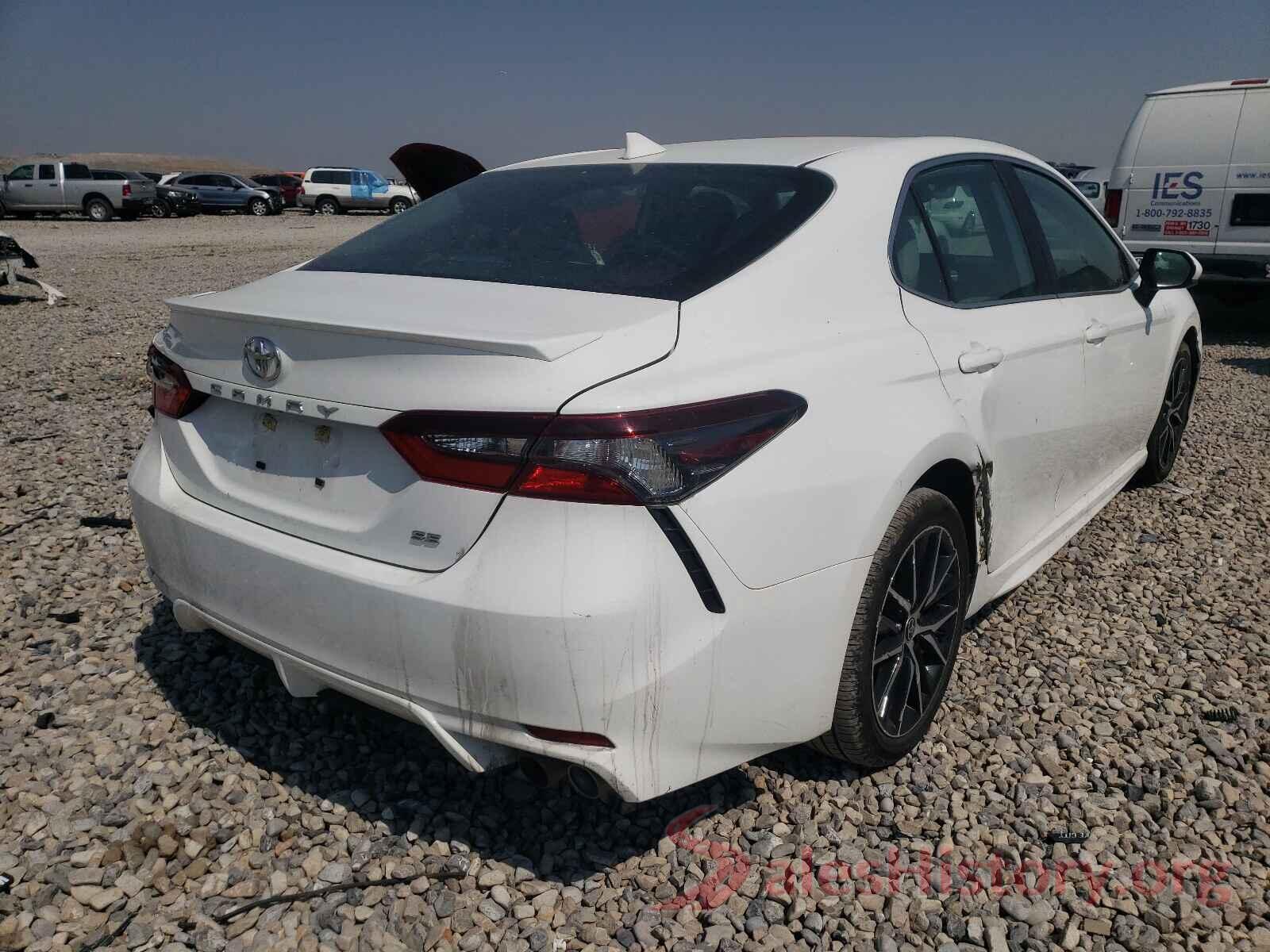 4T1G11AK6MU538360 2021 TOYOTA CAMRY