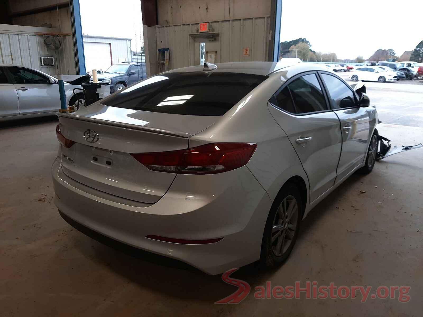 5NPD84LF7JH381139 2018 HYUNDAI ELANTRA