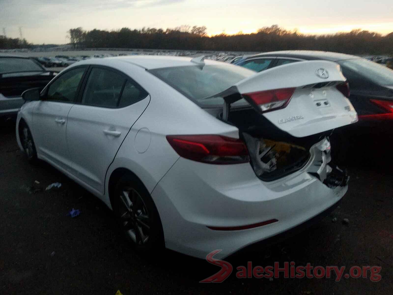 5NPD84LF4JH294119 2018 HYUNDAI ELANTRA