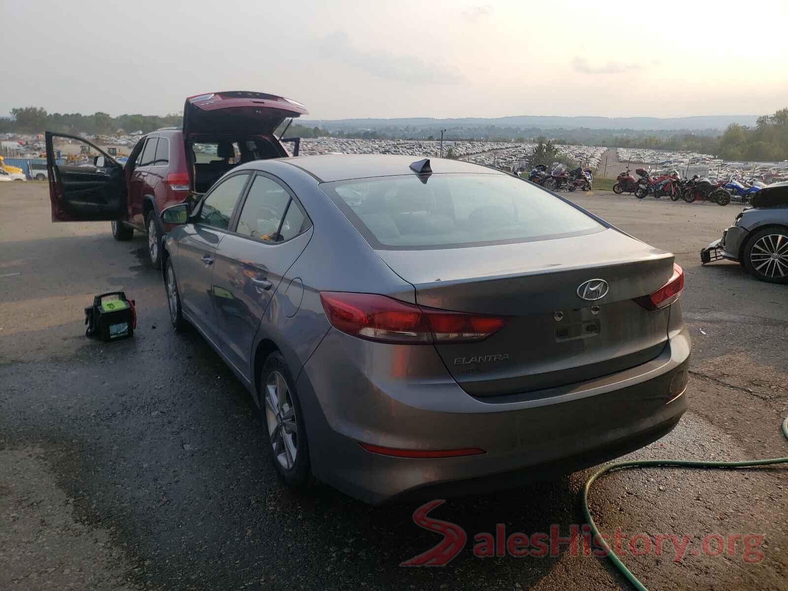 KMHD84LF8JU555060 2018 HYUNDAI ELANTRA