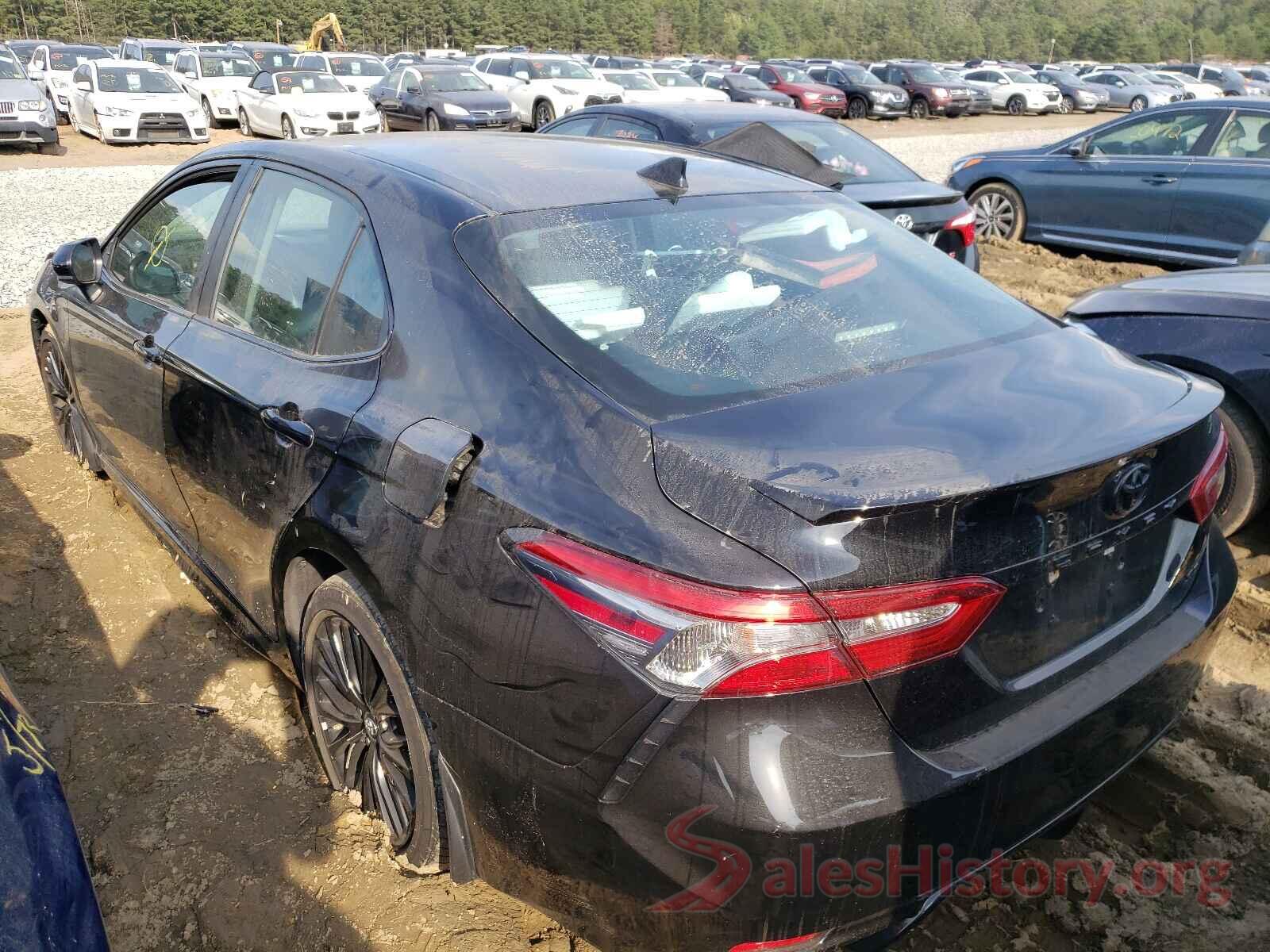 4T1B11HK5KU263660 2019 TOYOTA CAMRY