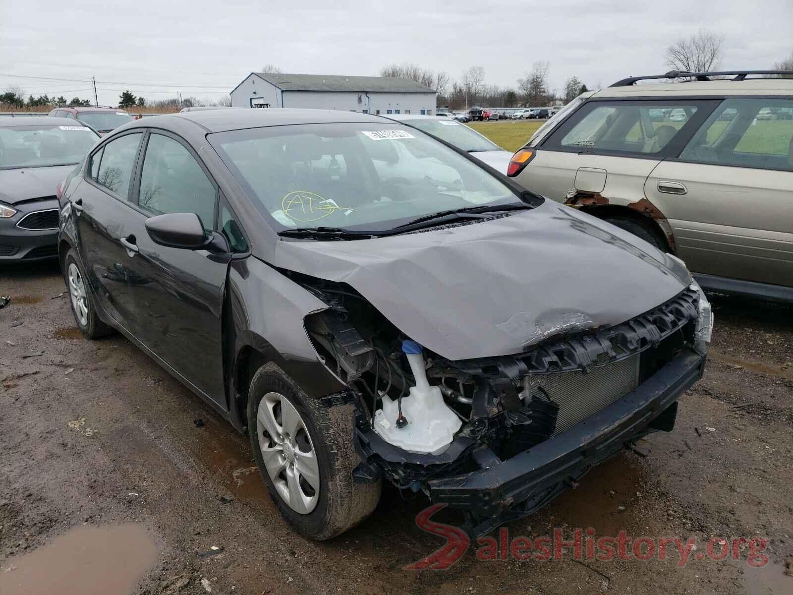 3KPFK4A73JE194233 2018 KIA FORTE