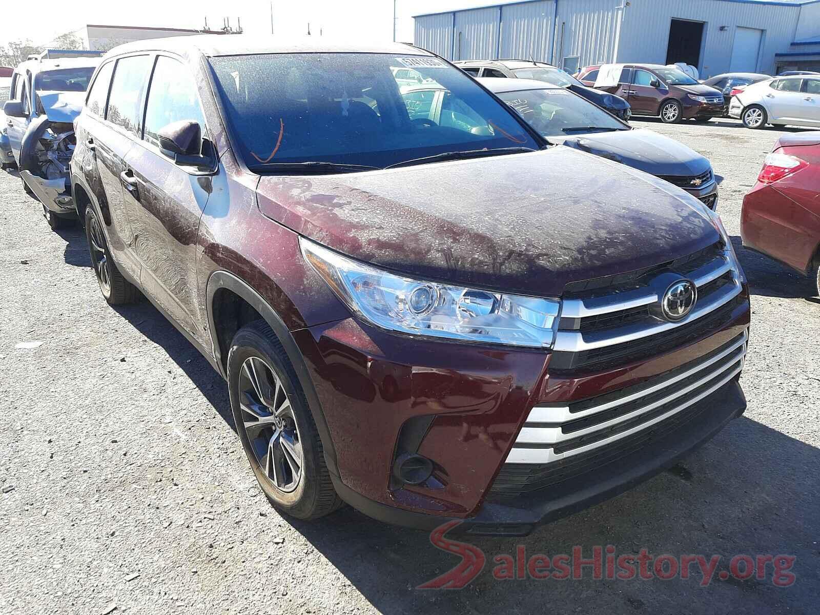 5TDZZRFH8KS329866 2019 TOYOTA HIGHLANDER