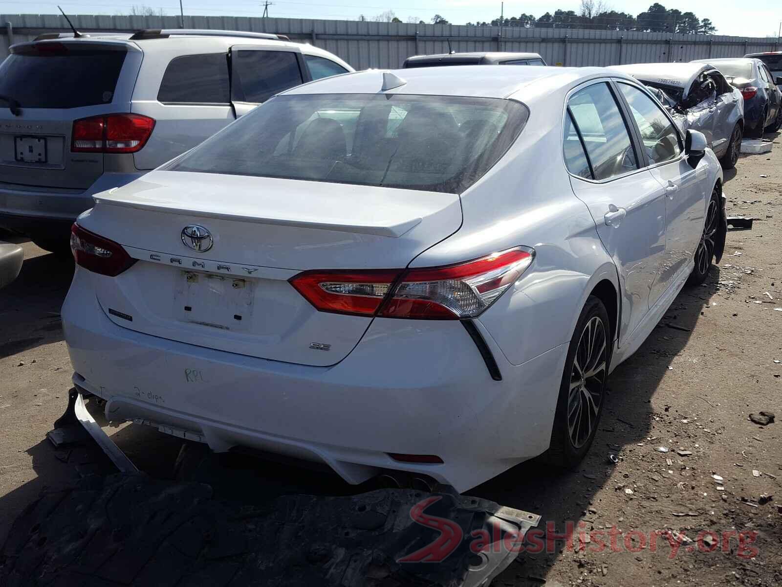 4T1G11AK9LU863647 2020 TOYOTA CAMRY