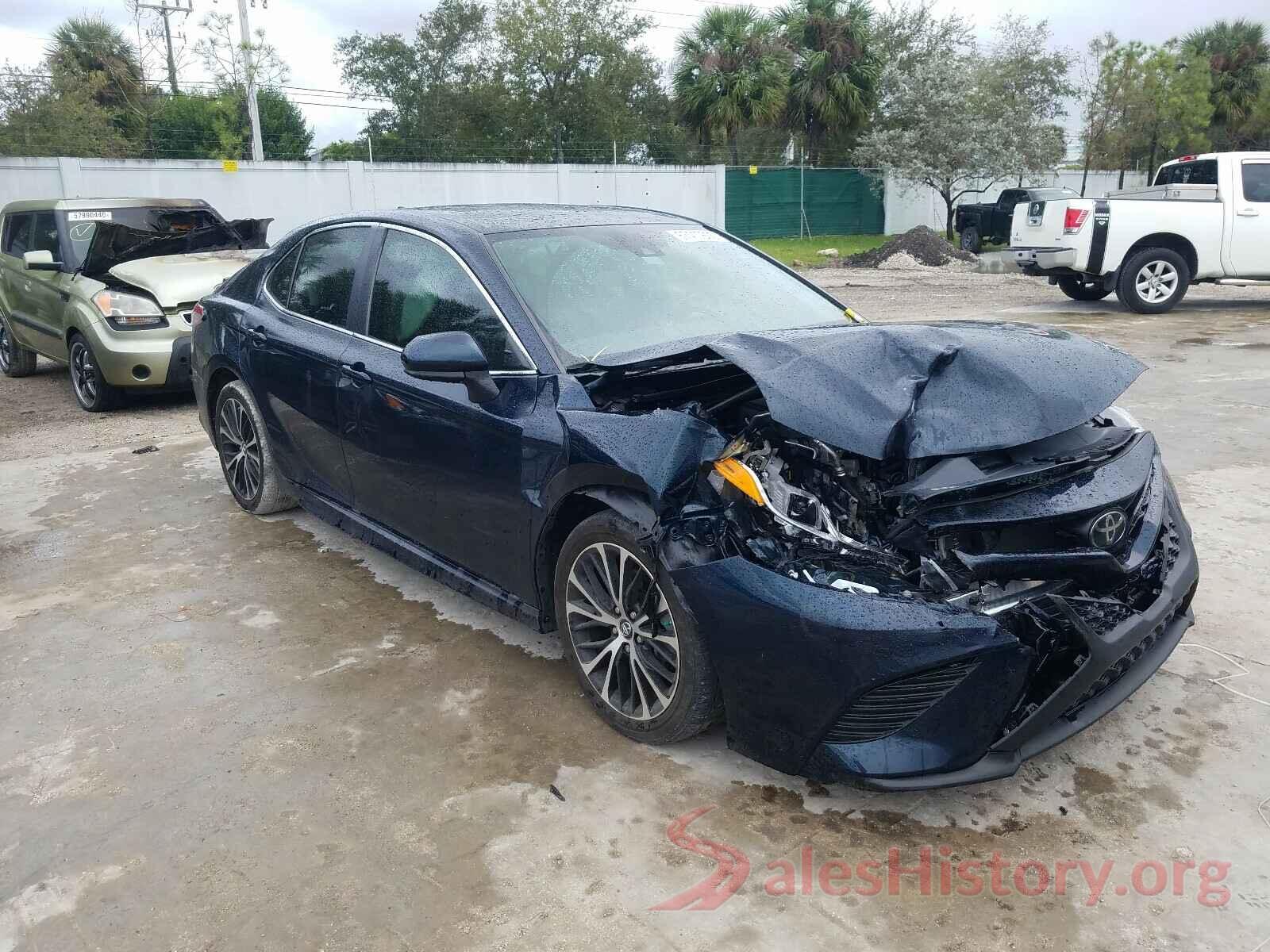 4T1B11HK0KU740883 2019 TOYOTA CAMRY