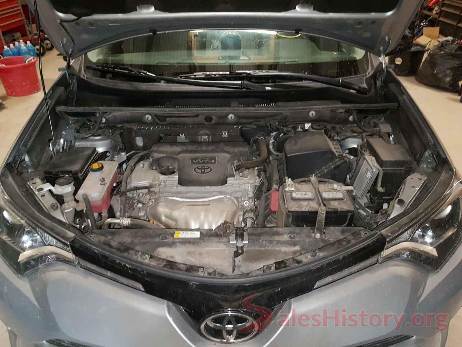 2T3BFREV9HW679645 2017 TOYOTA RAV4