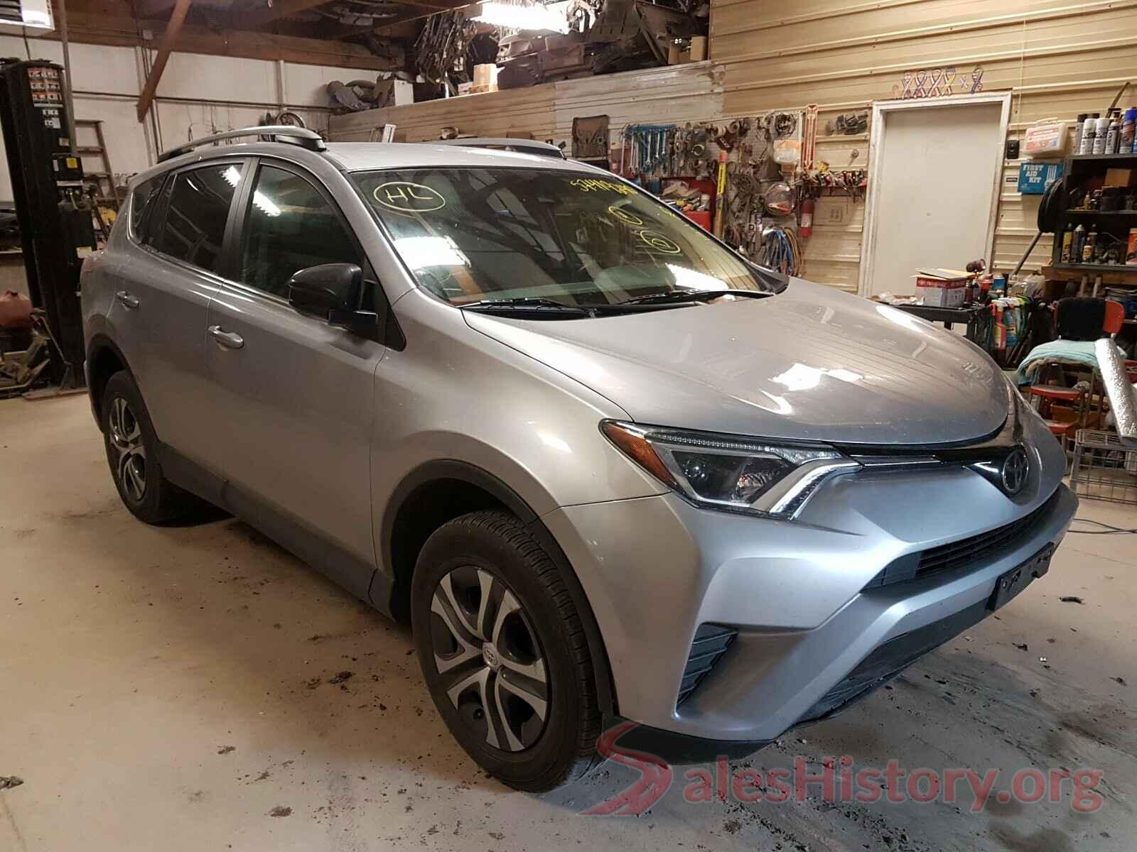 2T3BFREV9HW679645 2017 TOYOTA RAV4