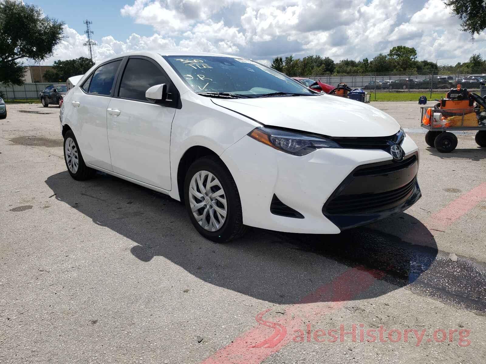 5YFBURHE5HP733020 2017 TOYOTA COROLLA