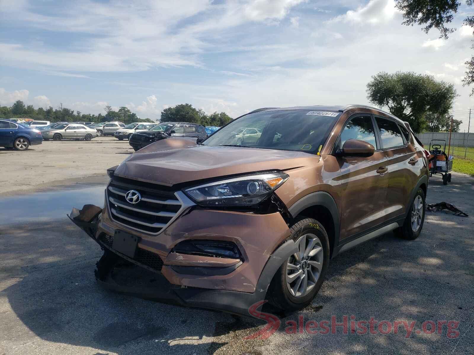 KM8J33A48HU276165 2017 HYUNDAI TUCSON