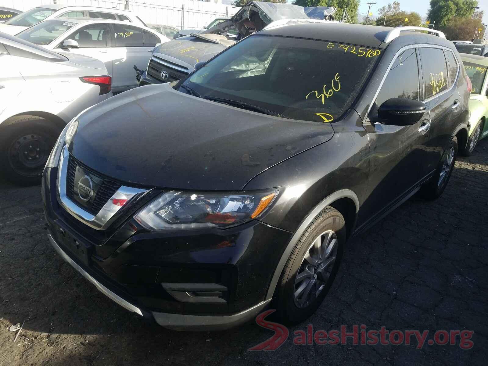 KNMAT2MT6HP588601 2017 NISSAN ROGUE