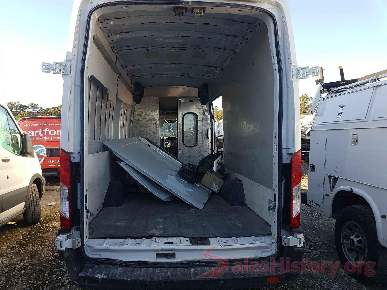 1FTBW3XMXJKA31540 2018 FORD TRANSIT CO