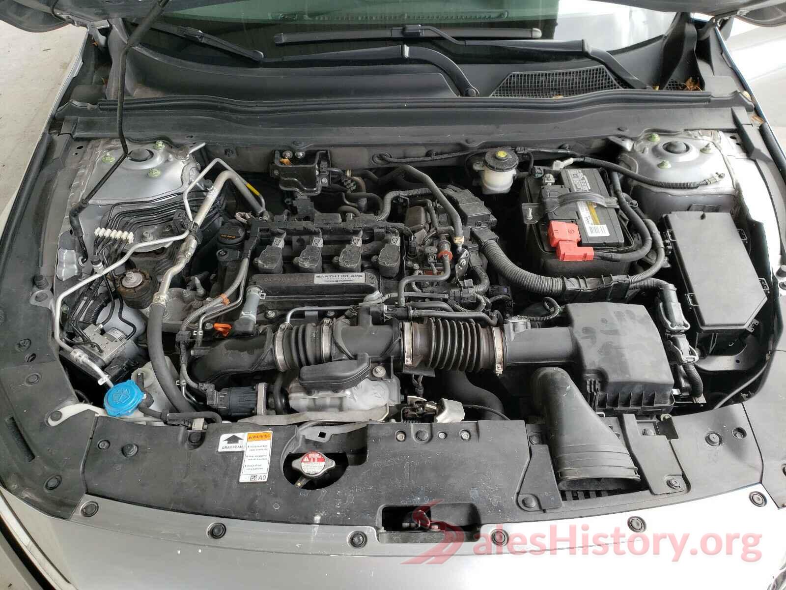 1HGCV1F19JA095885 2018 HONDA ACCORD