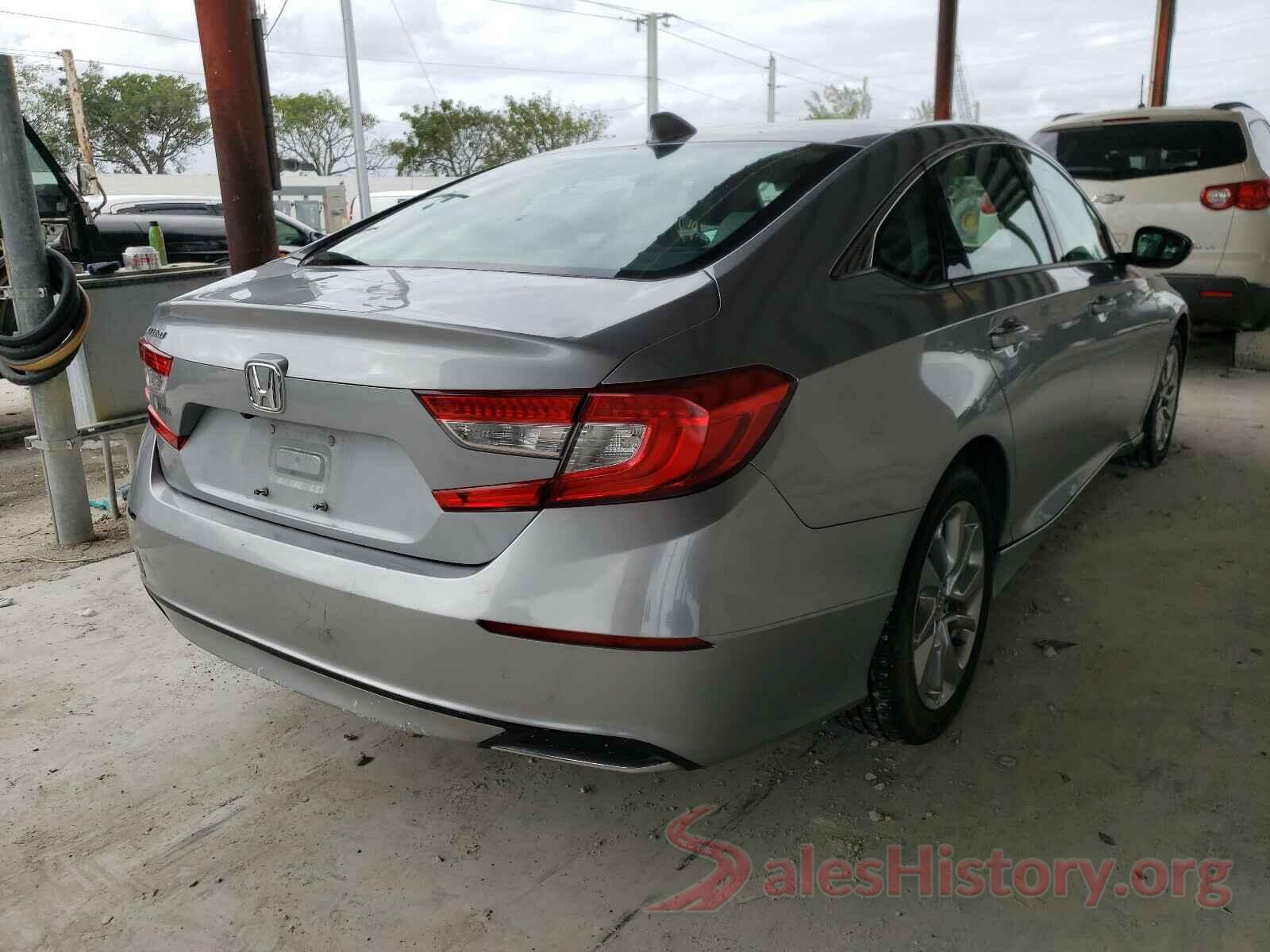 1HGCV1F19JA095885 2018 HONDA ACCORD