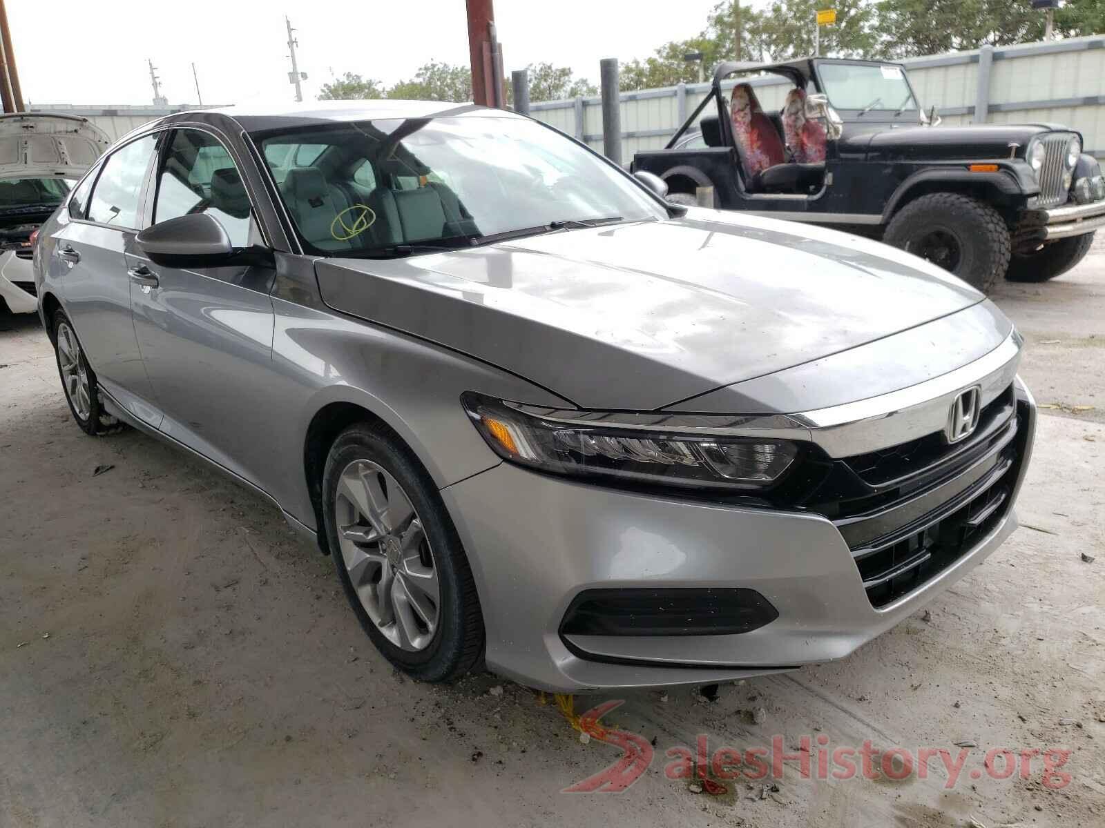 1HGCV1F19JA095885 2018 HONDA ACCORD