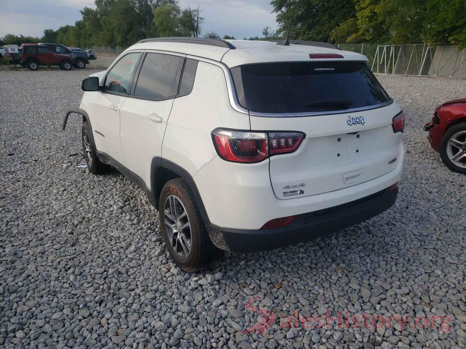 3C4NJDBB0JT423299 2018 JEEP COMPASS