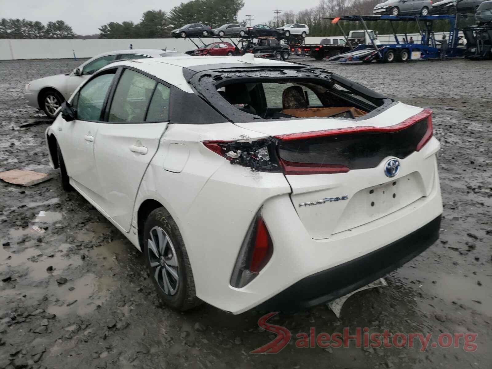 JTDKARFP0J3080284 2018 TOYOTA PRIUS