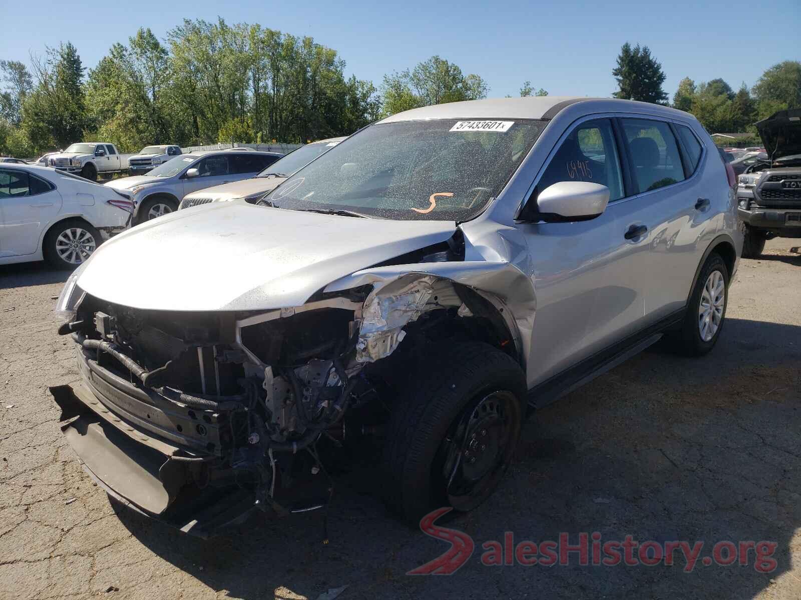 KNMAT2MT2JP569890 2018 NISSAN ROGUE