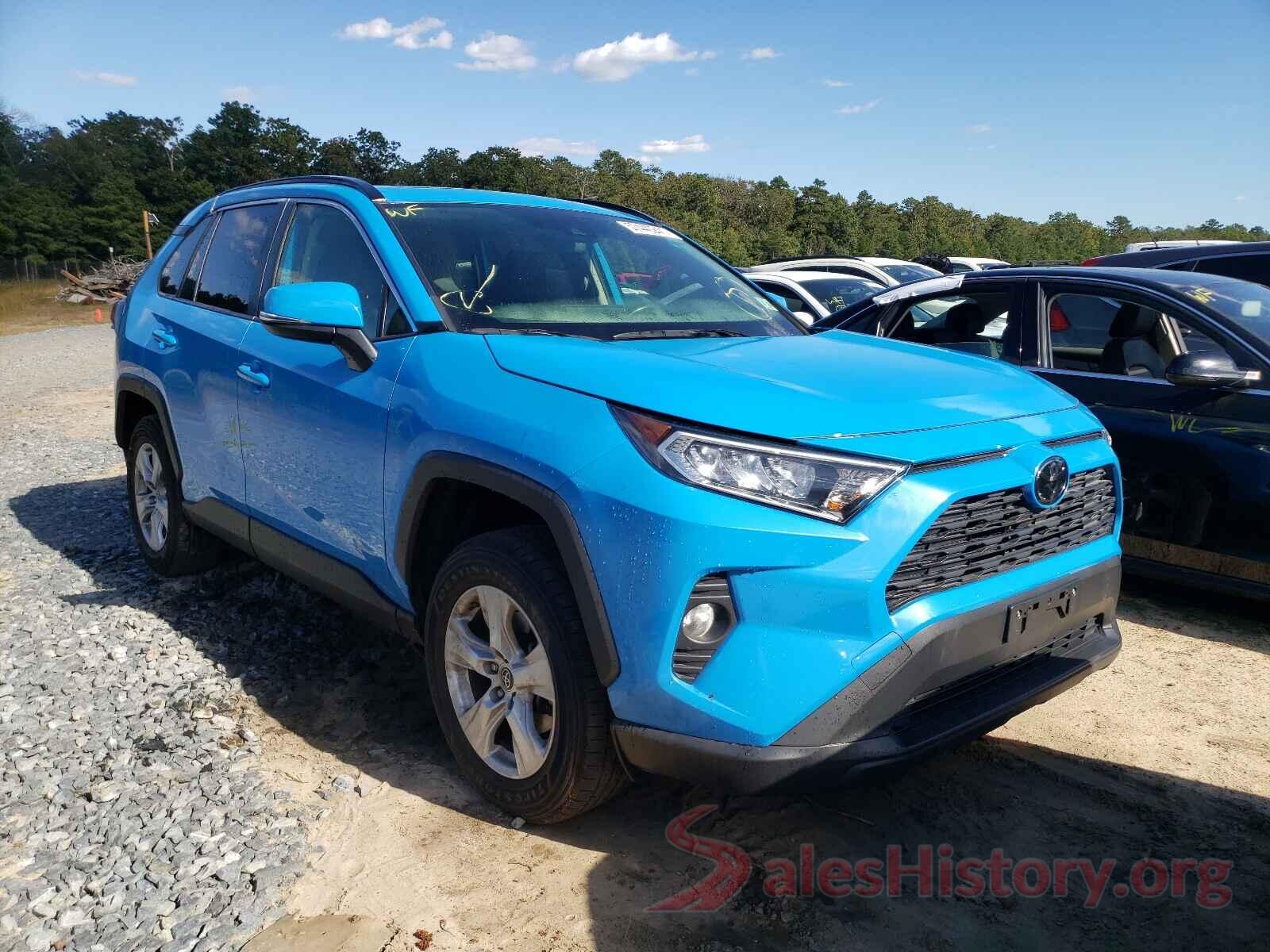 JTMP1RFV3KD022945 2019 TOYOTA RAV4