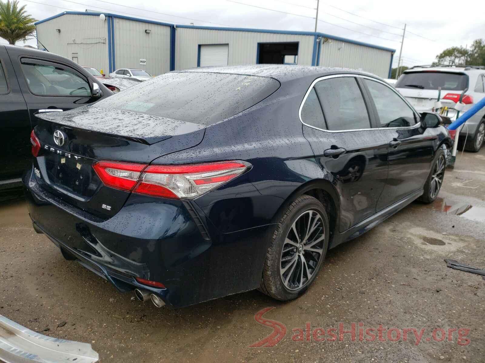 4T1B11HK4JU653549 2018 TOYOTA CAMRY